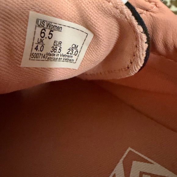 Vans Ward Women's Black and Multicolor Tie-Dye Sneakers, old skool, lace up - Picture 3 of 5